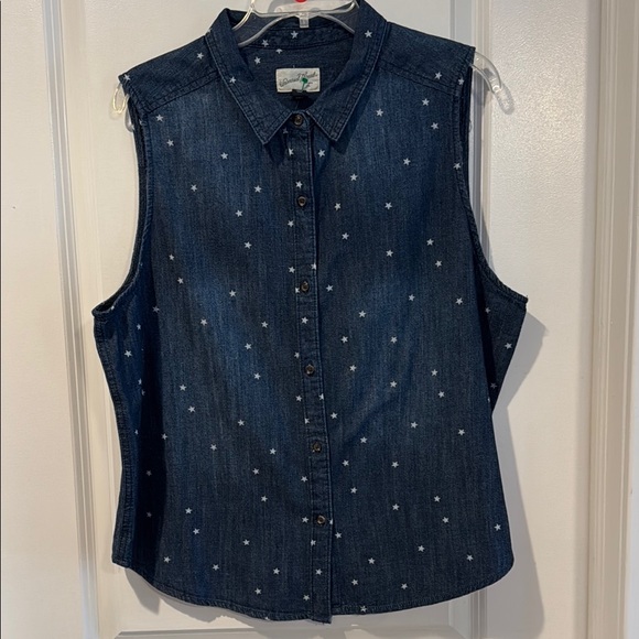 Universal Thread Blue chambray denim sleeveless stars print top XL 4th of July - Picture 2 of 11
